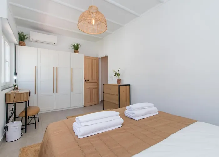 Vakantiehuis In Old Town With Pool Tavira