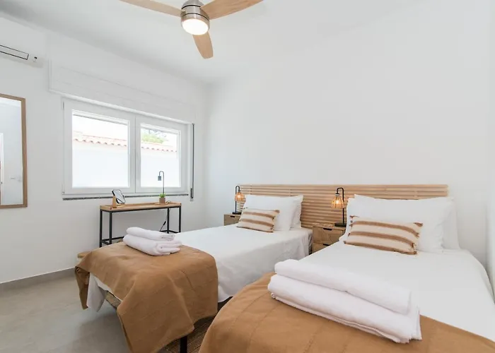 Tatil Evi In Old Town With Pool *