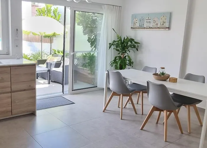 In Old Town With Pool Vakantiehuis *